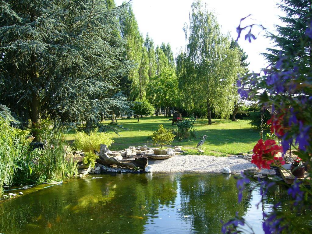 Allee Des Peupliers Bed & Breakfast Chevigny Bilik gambar